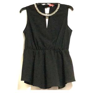 Lulumari Sleeveless Top